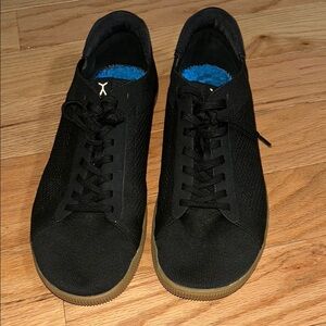Black Men's Flux Trainers
